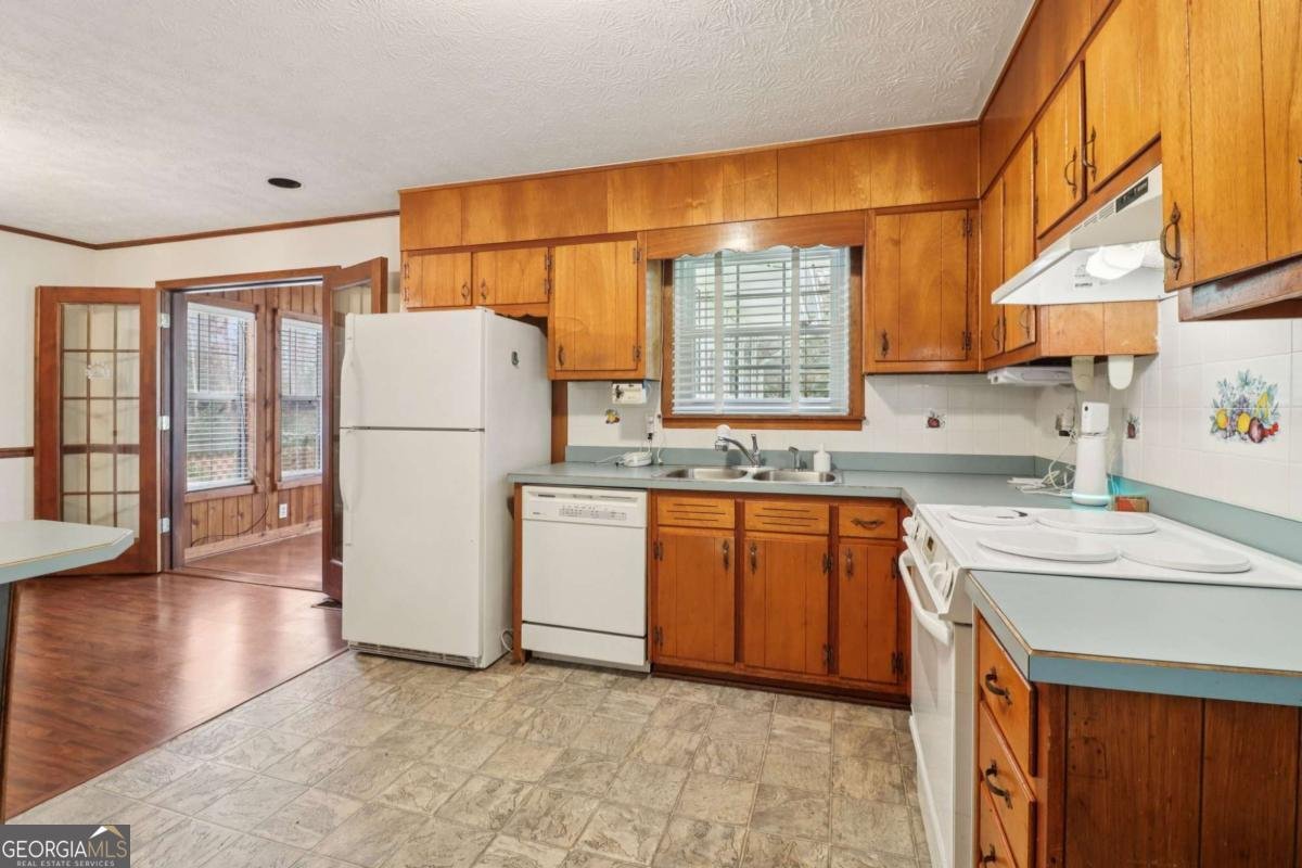 755 Nottingham Road Jonesboro - Photo 18