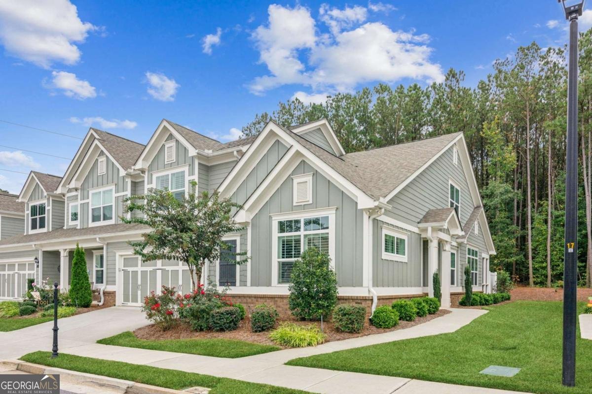 1001 Lexington Green Pines Cumming - Photo 1