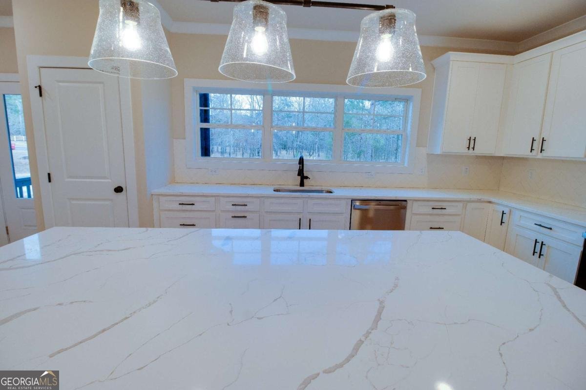 1021 Pointe Tignall - Photo 11