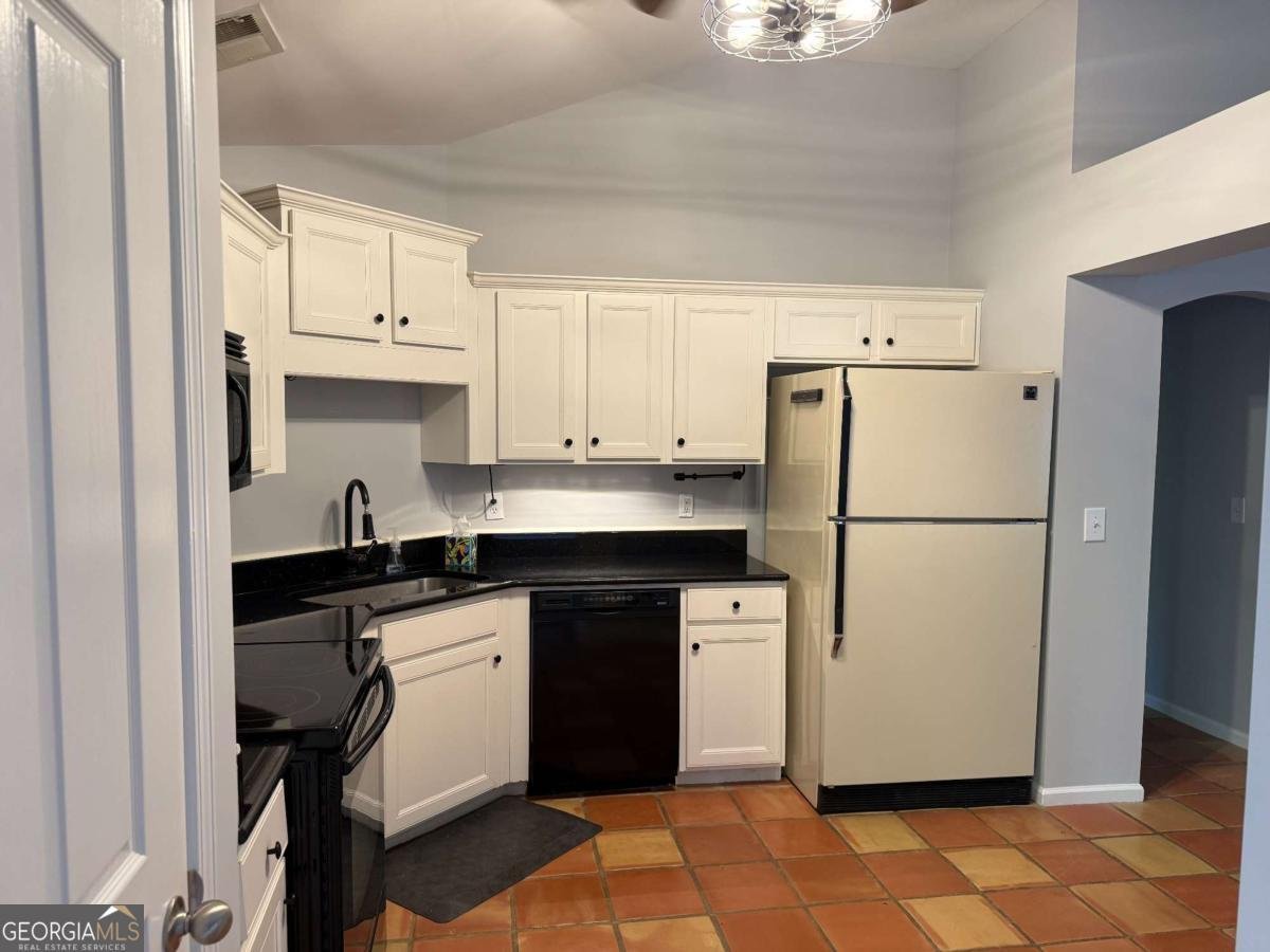 422 Arrowhead Trail Canton - Photo 11