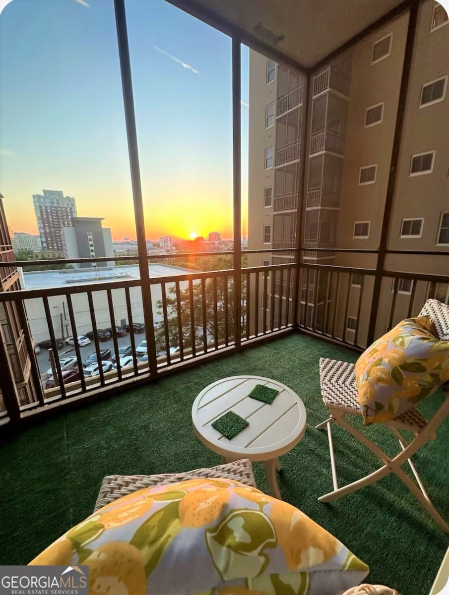 300 Peachtree Atlanta - Photo 8