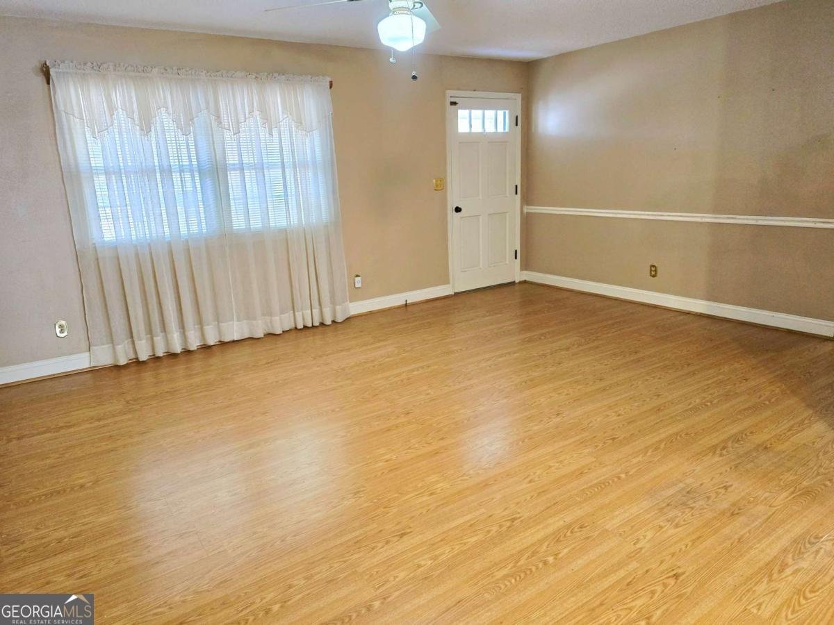 103 Martha Circle Fitzgerald - Photo 6