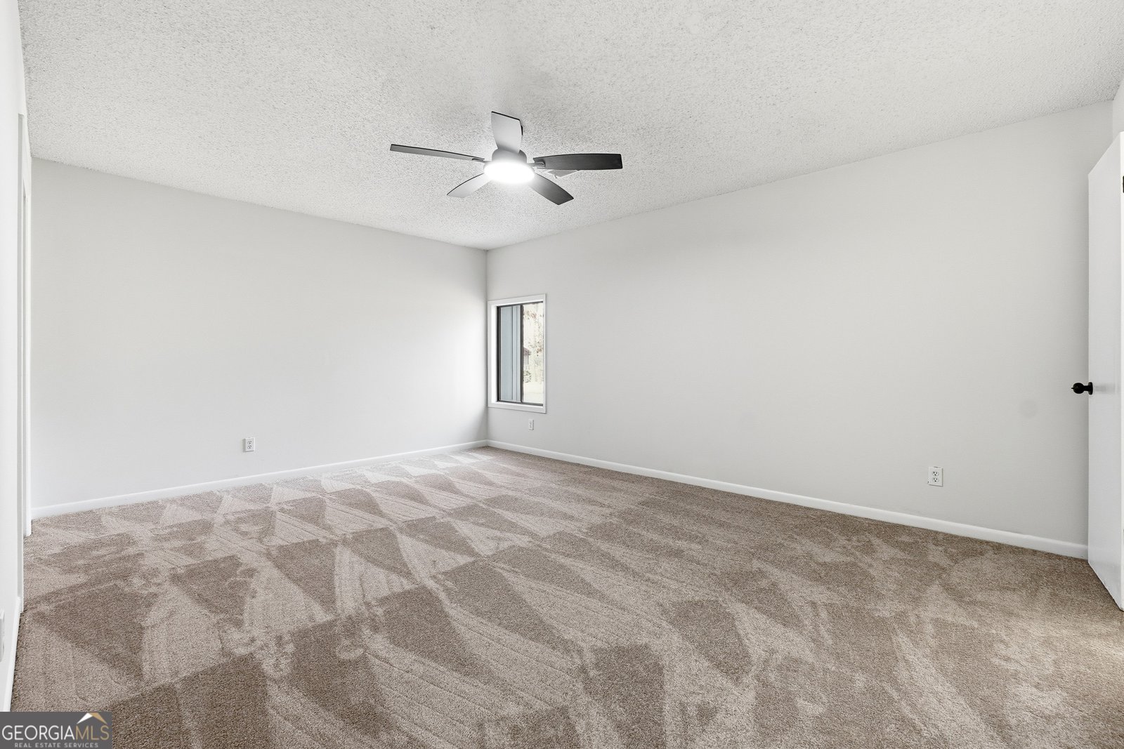 5001 Hickory Oak Court Stone Mountain - Photo 14