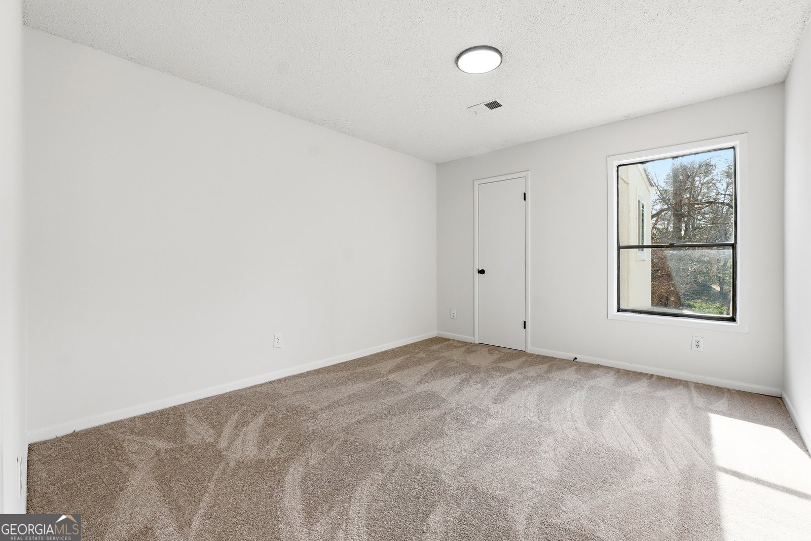 5001 Hickory Oak Court Stone Mountain - Photo 17