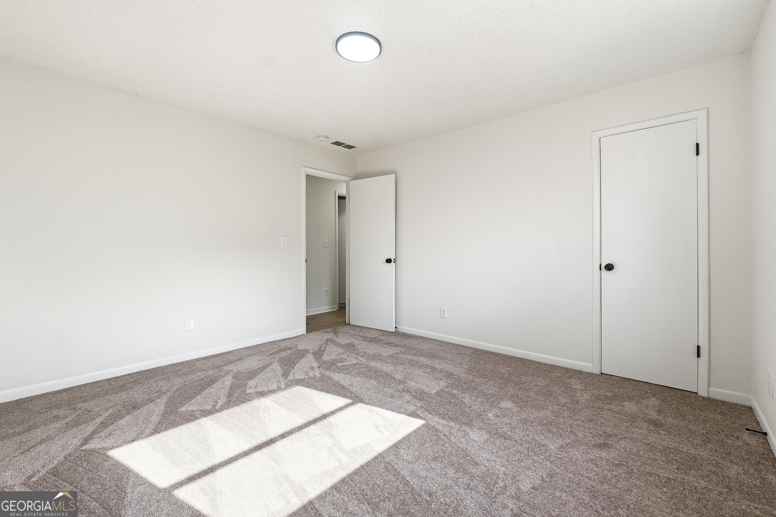 5001 Hickory Oak Court Stone Mountain - Photo 21