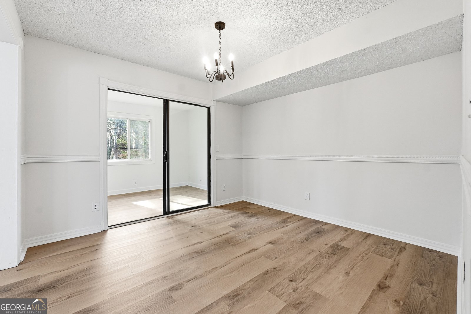 5001 Hickory Oak Court Stone Mountain - Photo 8