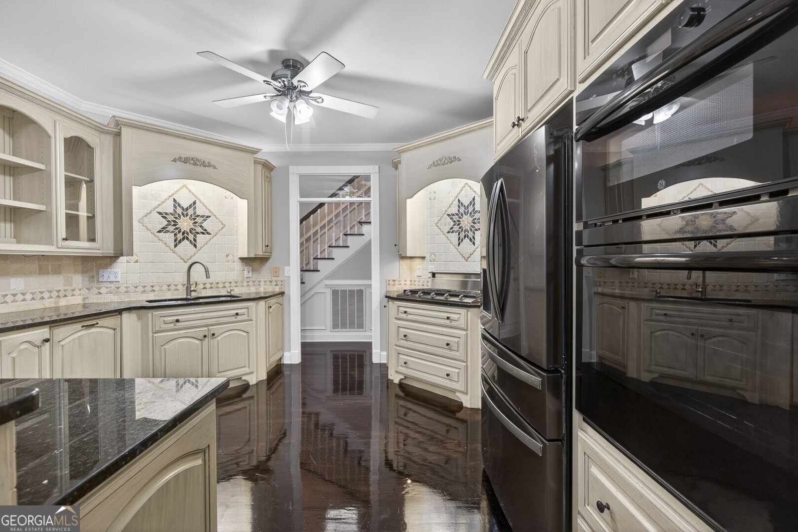 208 Huntington Court Macon - Photo 16