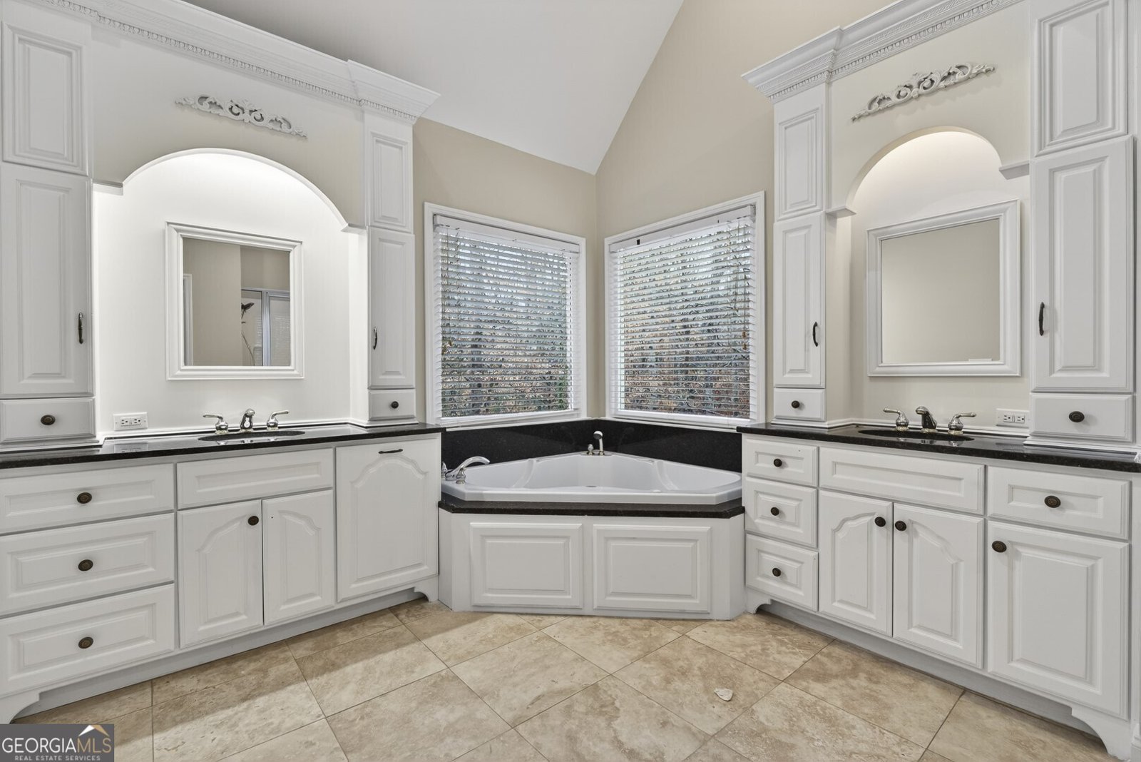 208 Huntington Court Macon - Photo 33