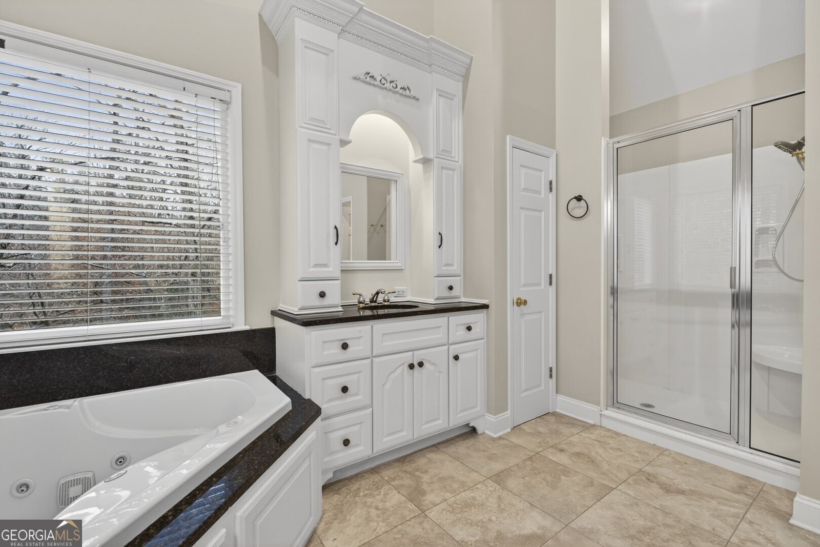 208 Huntington Court Macon - Photo 37