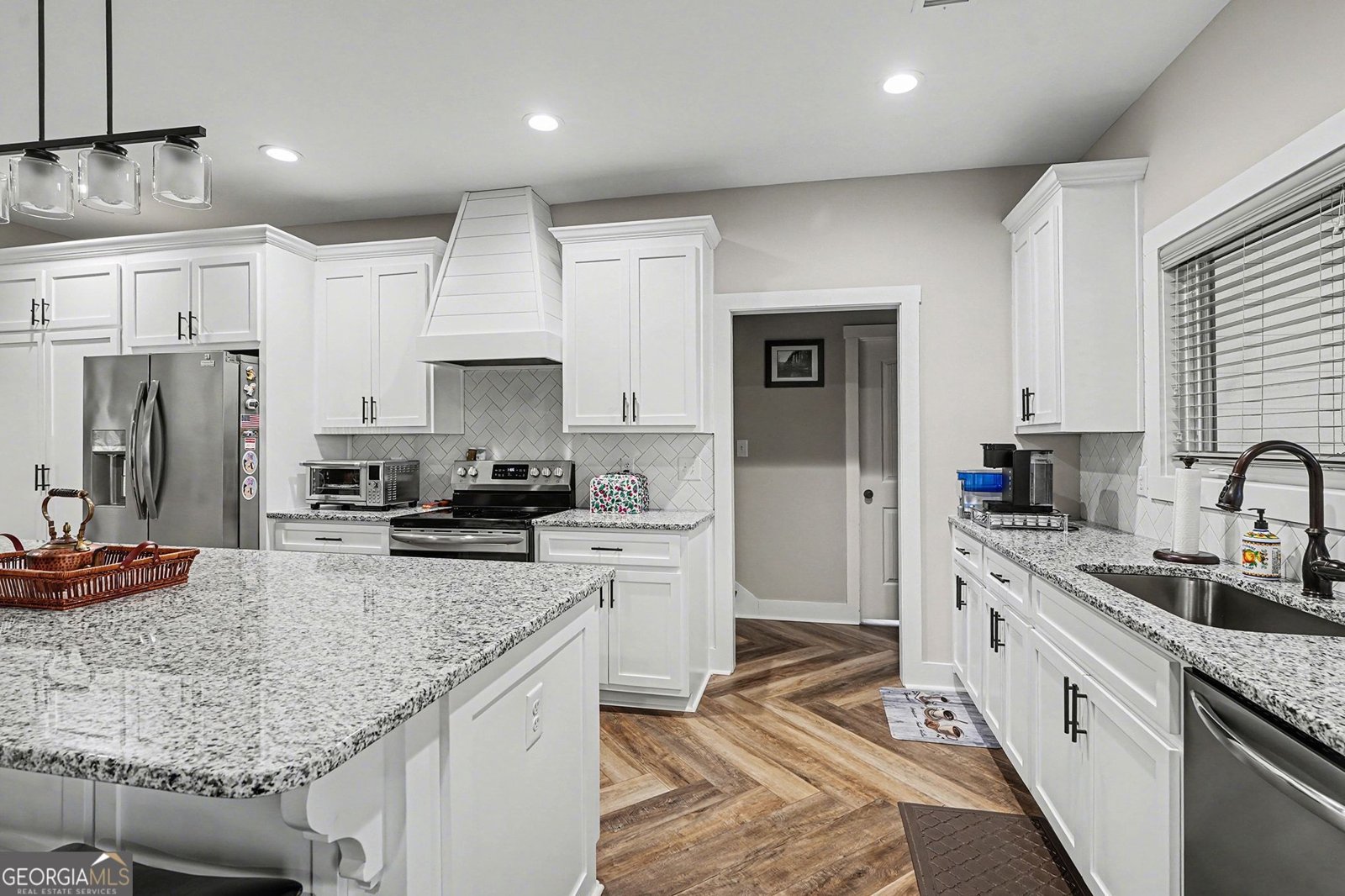 1505 Willis Road Barnesville - Photo 10