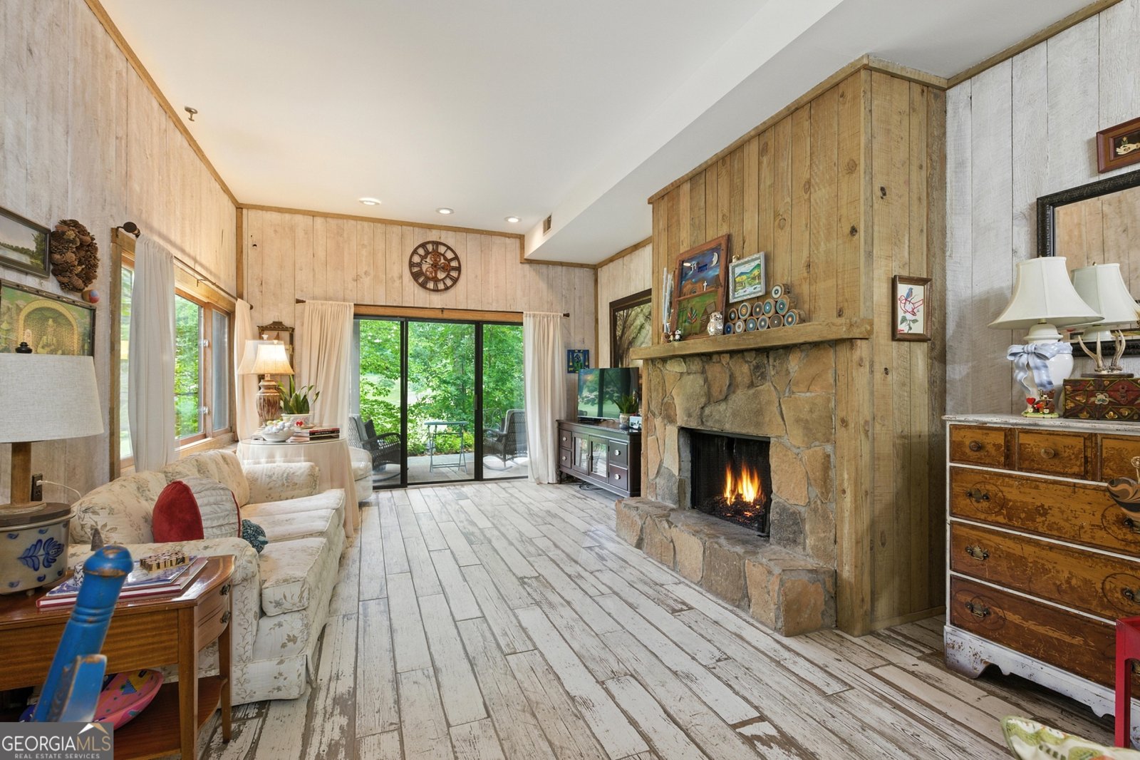 251 Shakespeare Drive Clayton - Photo 8