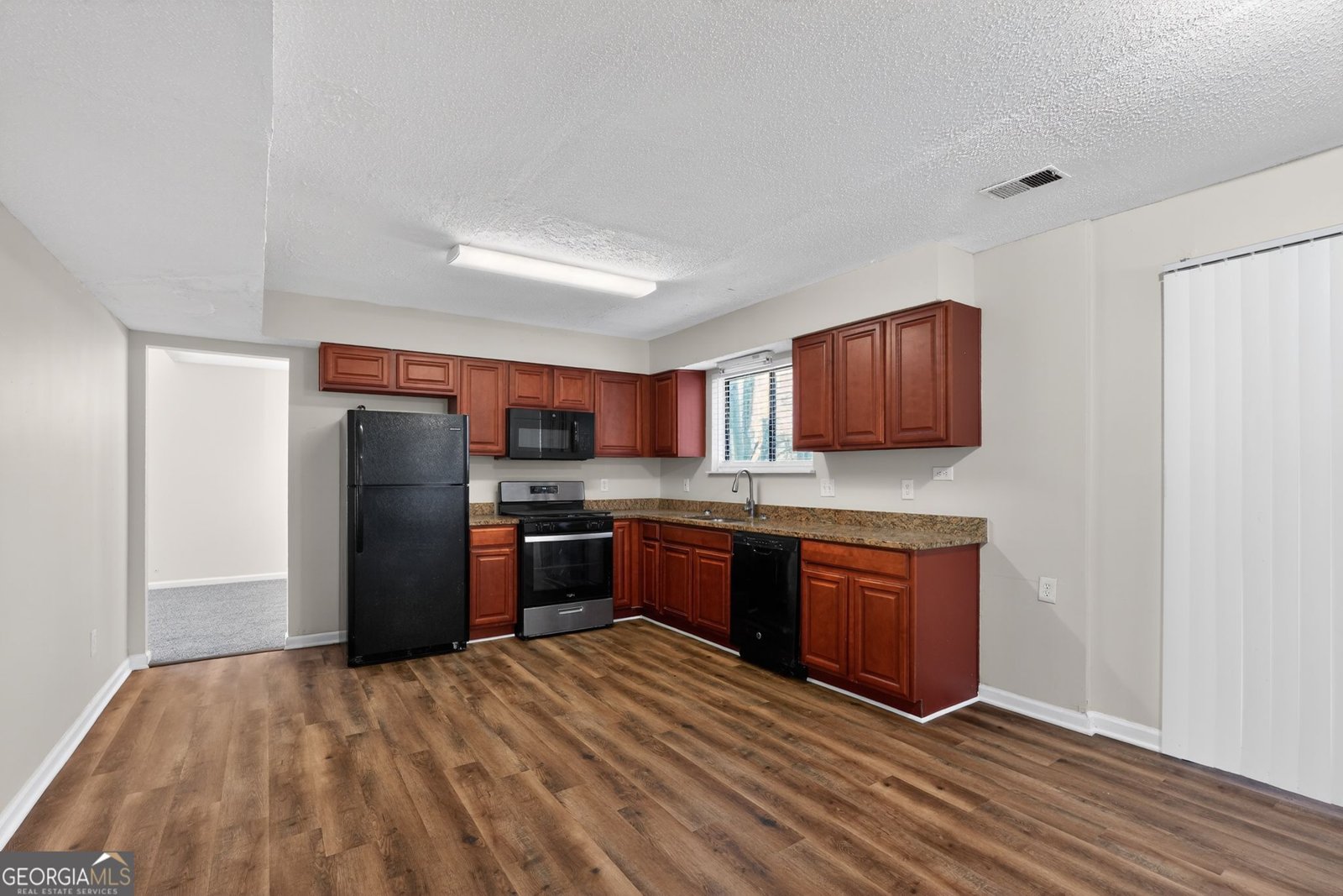 858 Chapman Circle Stone Mountain - Photo 15