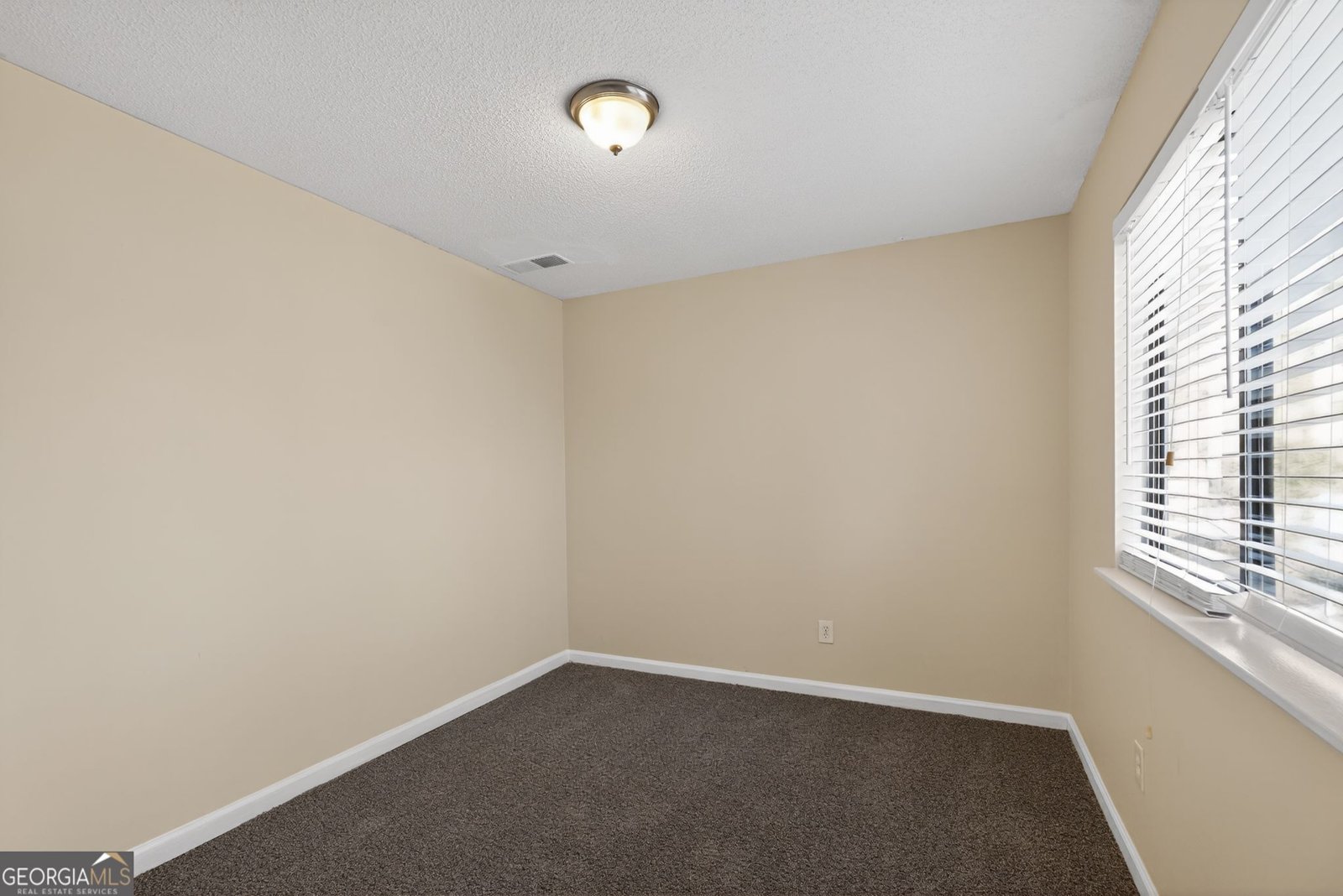 858 Chapman Circle Stone Mountain - Photo 19