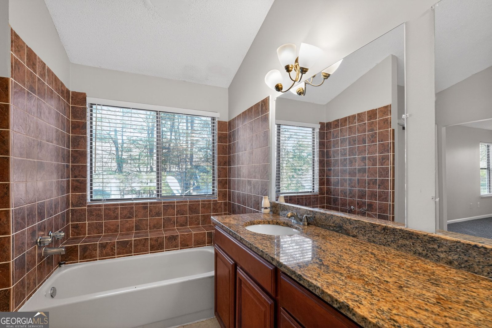 858 Chapman Circle Stone Mountain - Photo 33