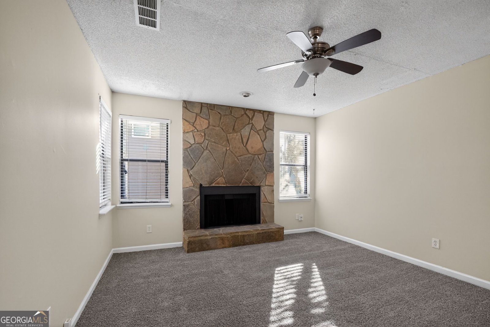 858 Chapman Circle Stone Mountain - Photo 9