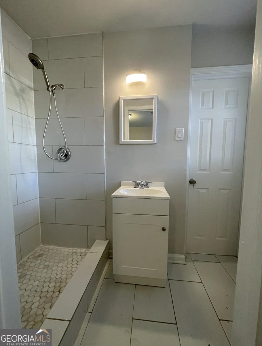 4887 Pine Shadows Drive Stone Mountain - Photo 33