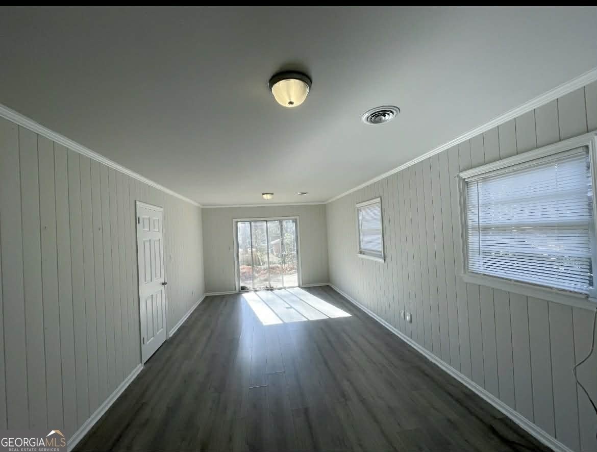 4887 Pine Shadows Drive Stone Mountain - Photo 7