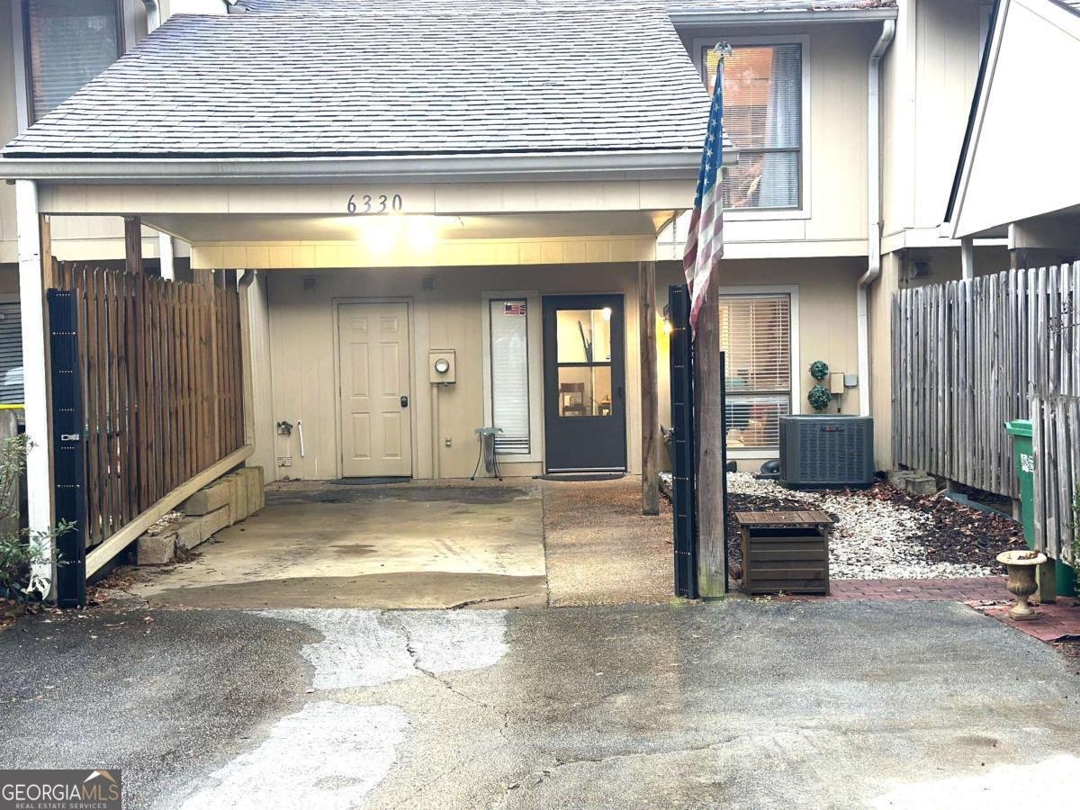 6330 Brandywine Trail Peachtree Corners - Photo 1