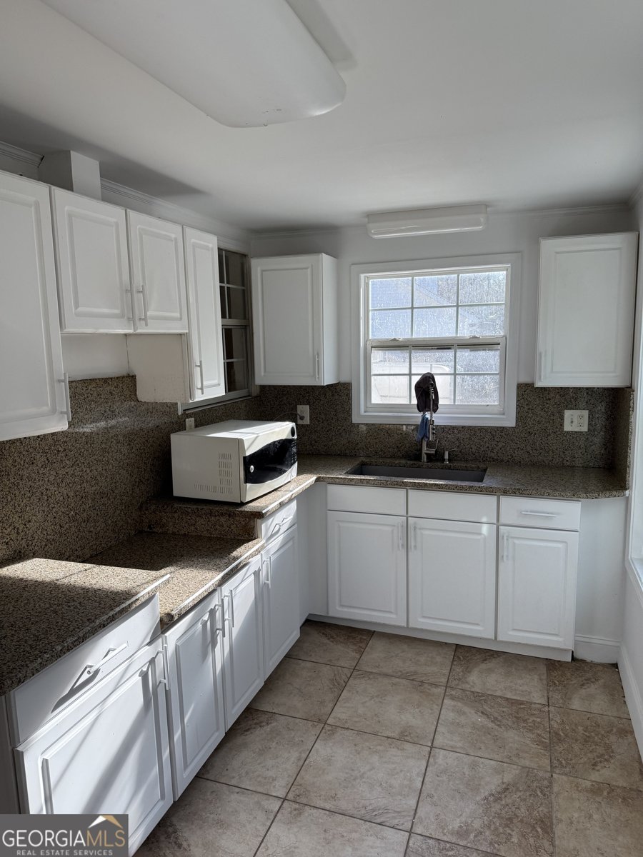 137 Arbor Cove Way Stockbridge - Photo 18