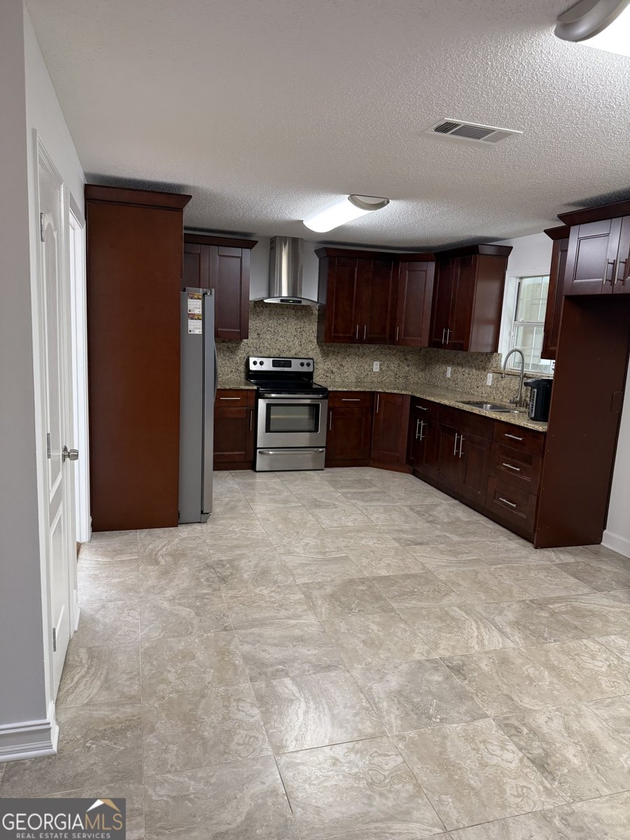 137 Arbor Cove Way Stockbridge - Photo 20