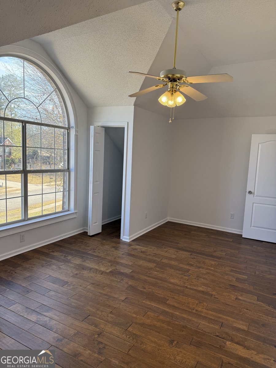 137 Arbor Cove Way Stockbridge - Photo 8