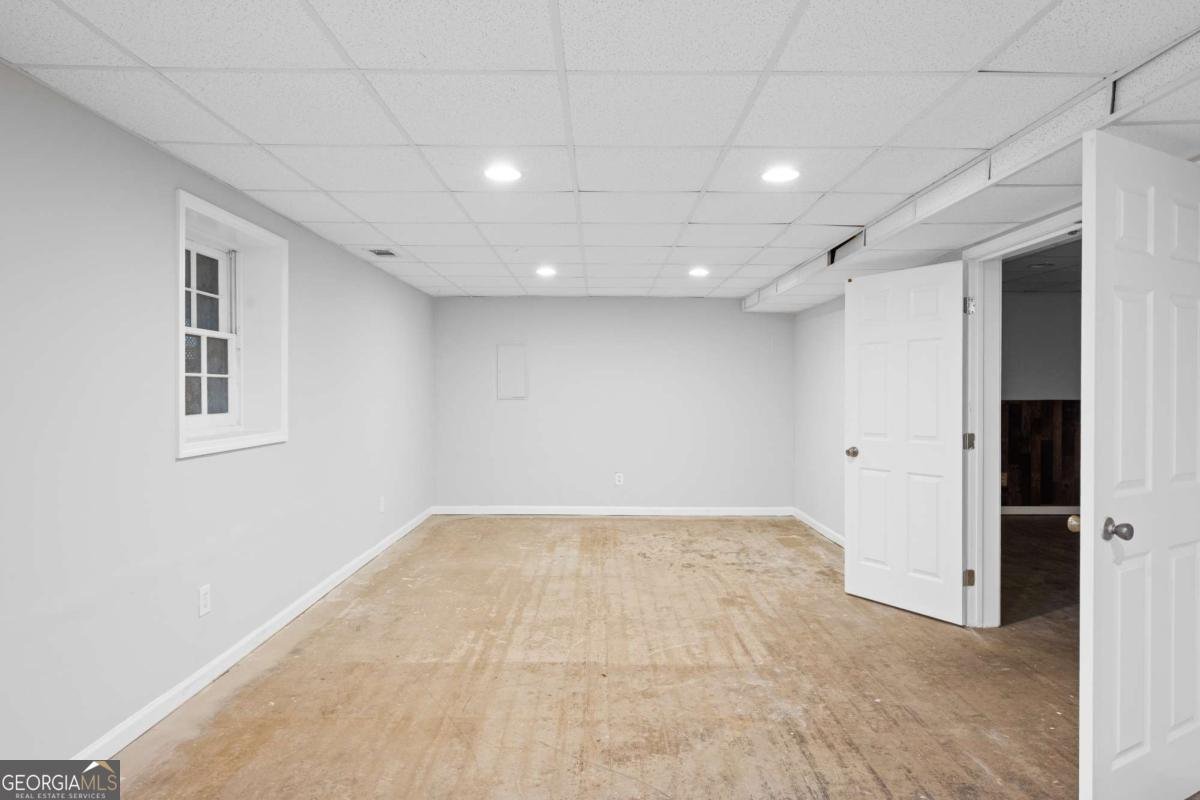 426 Riverlake Court Woodstock - Photo 32