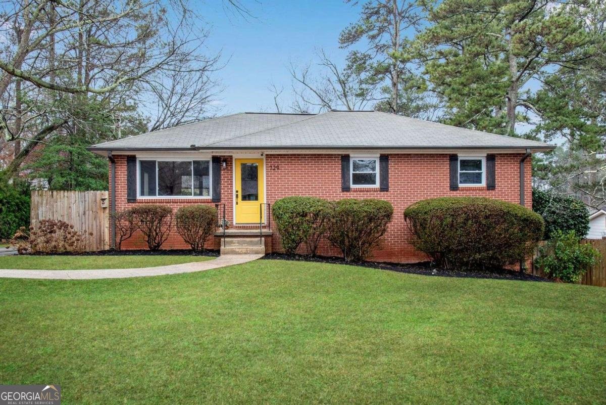 729 Birchwood Lane Marietta - Photo 1