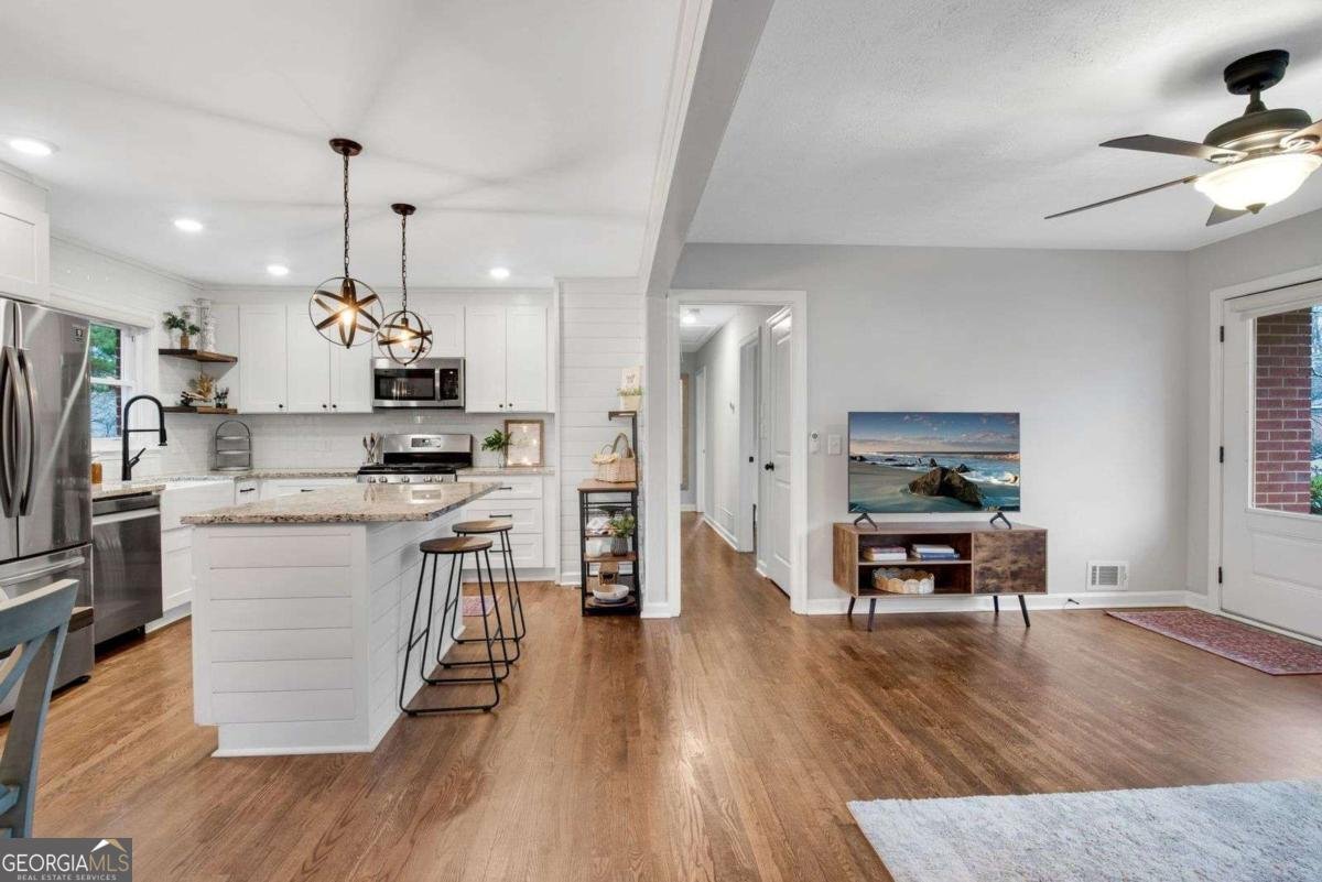 729 Birchwood Lane Marietta - Photo 11