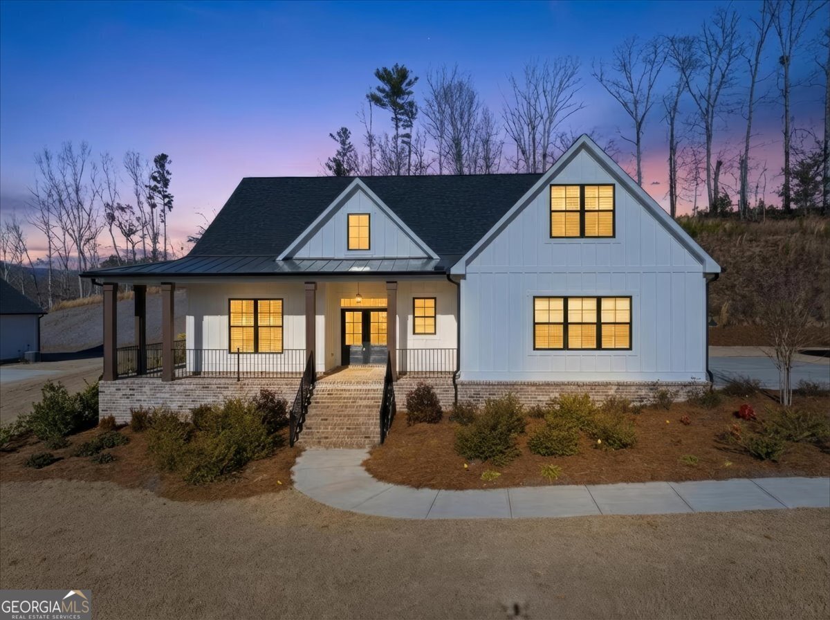 300 Oxford Road Ball Ground - Photo 1