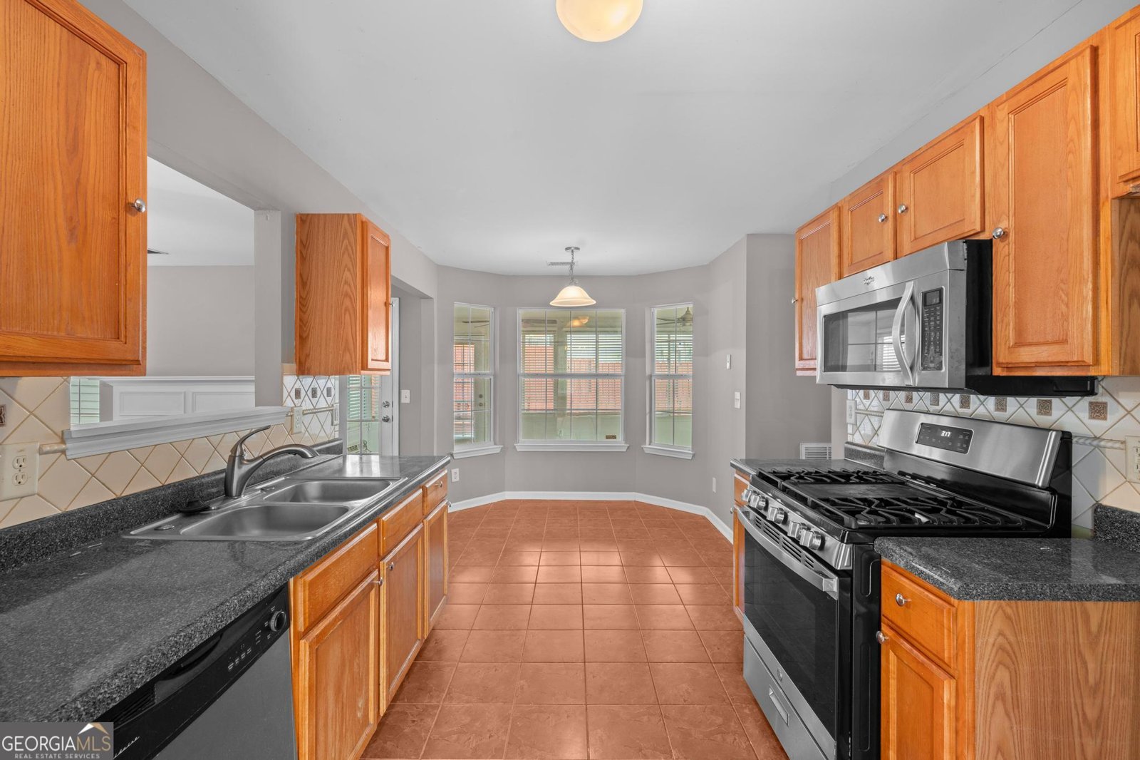 1568 Queen Elizabeth Drive Locust Grove - Photo 11