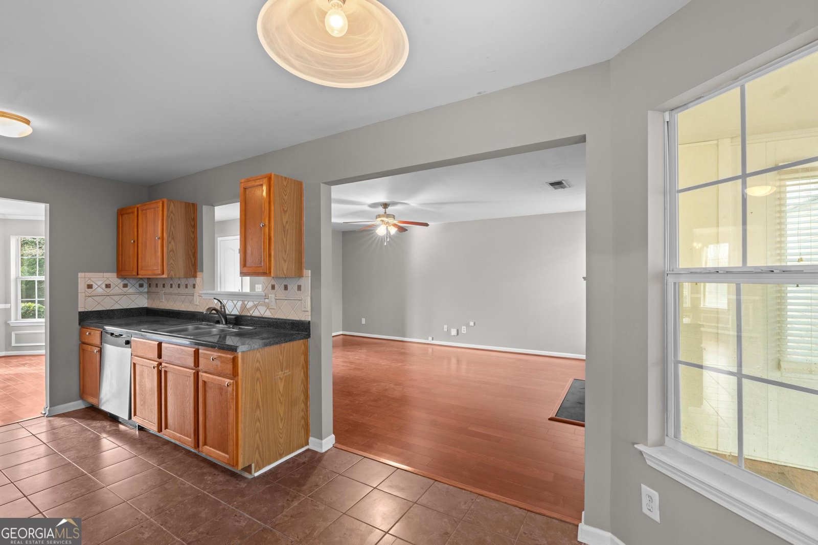 1568 Queen Elizabeth Drive Locust Grove - Photo 14