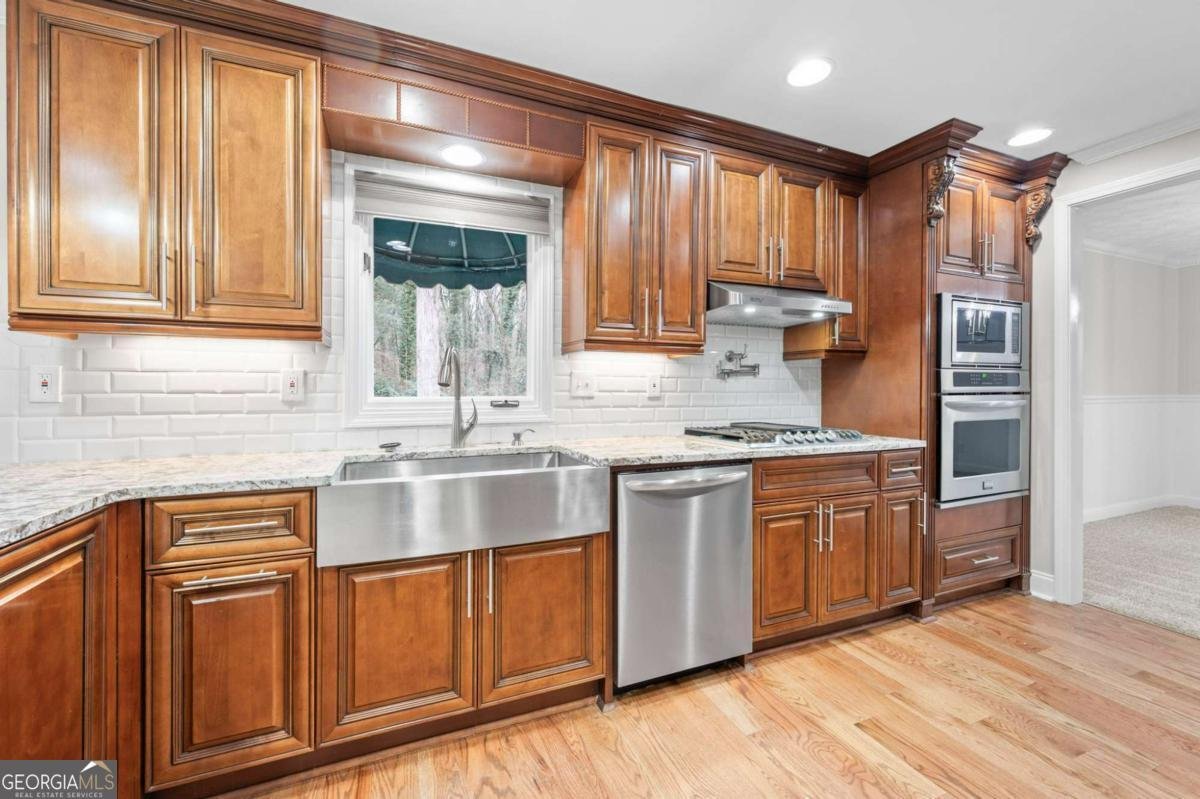 4947 Castlewood Drive Lilburn - Photo 12