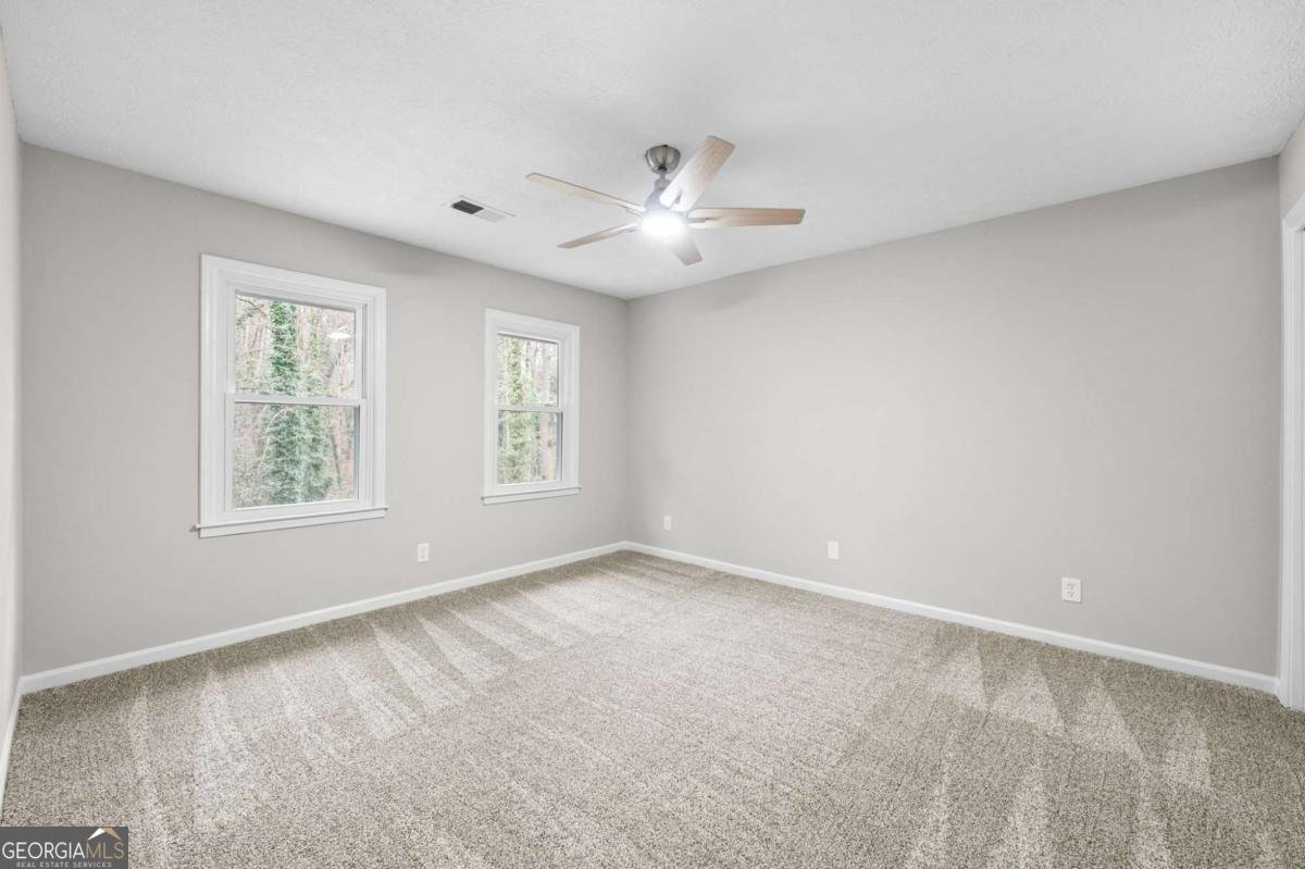 4947 Castlewood Drive Lilburn - Photo 27