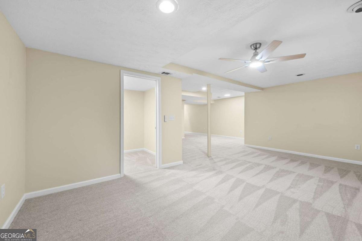 4947 Castlewood Drive Lilburn - Photo 33