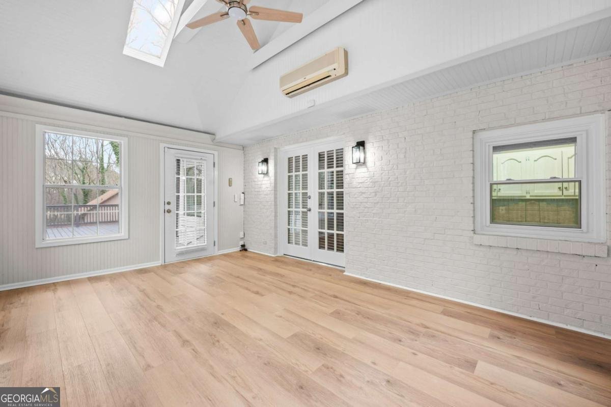 4947 Castlewood Drive Lilburn - Photo 37