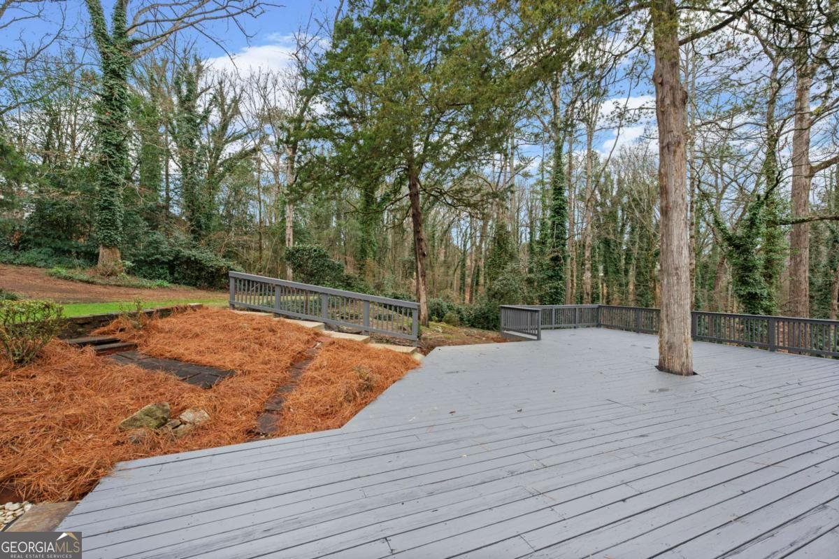 4947 Castlewood Drive Lilburn - Photo 42