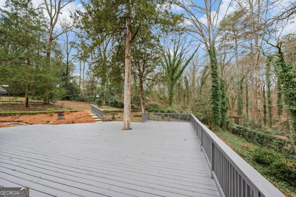 4947 Castlewood Drive Lilburn - Photo 43