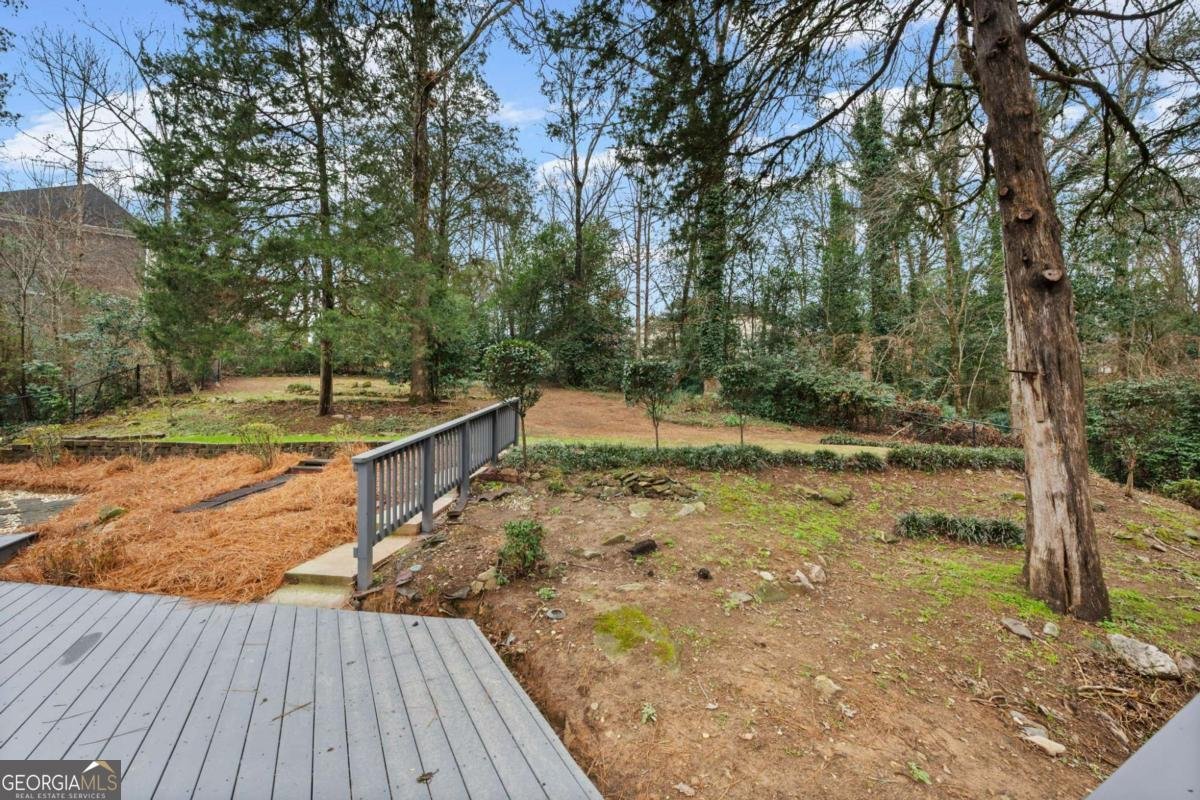 4947 Castlewood Drive Lilburn - Photo 45
