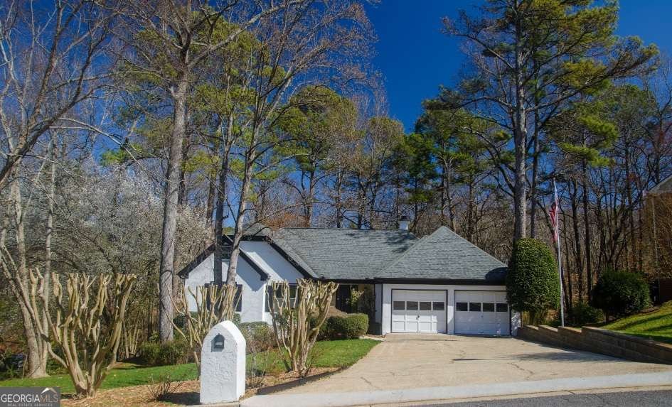 1190 Saint Ives Court Suwanee - Photo 1