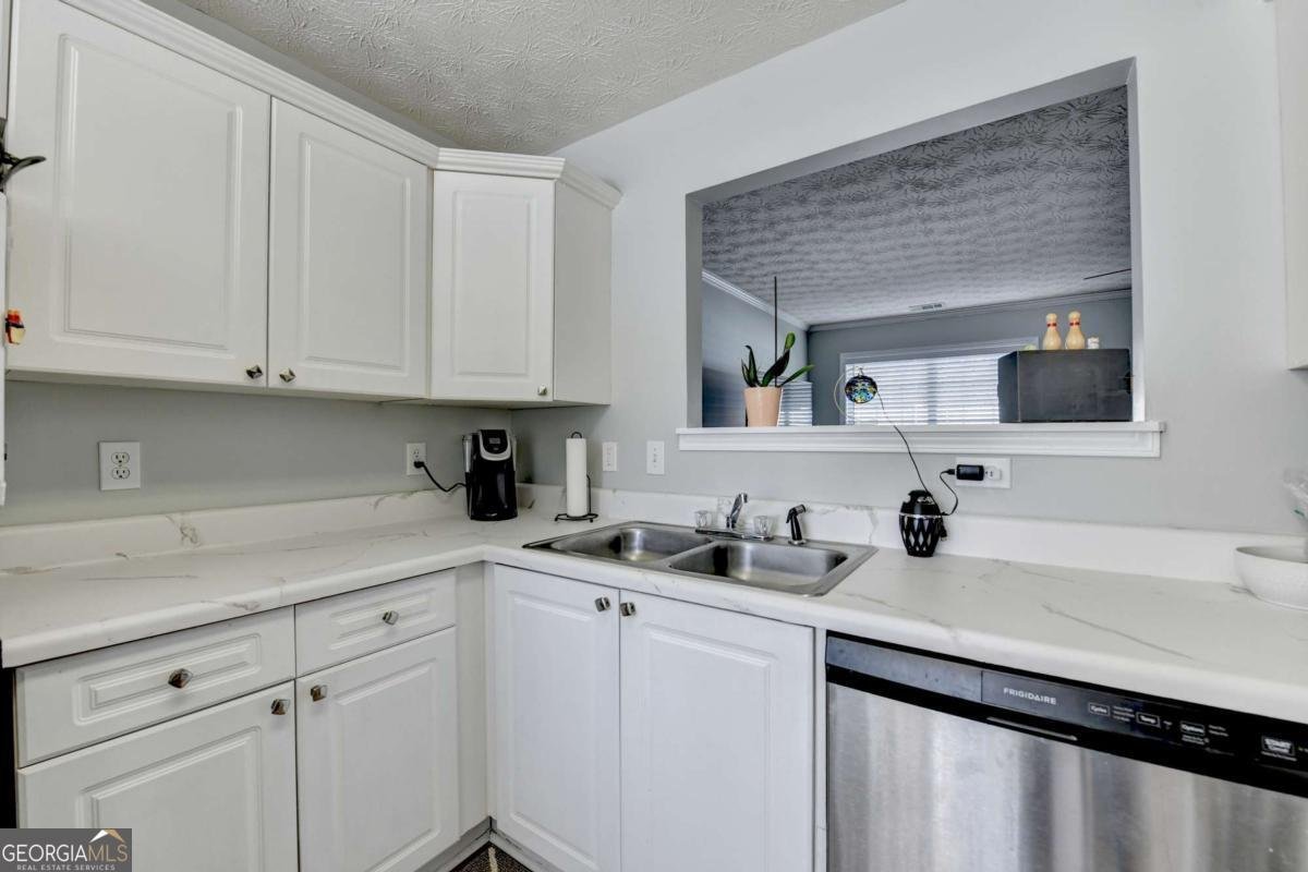 4170 Glen Iris Drive Cumming - Photo 14