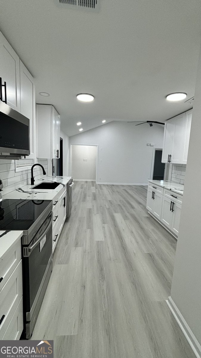 5285 Greenwood Terrace Macon - Photo 8