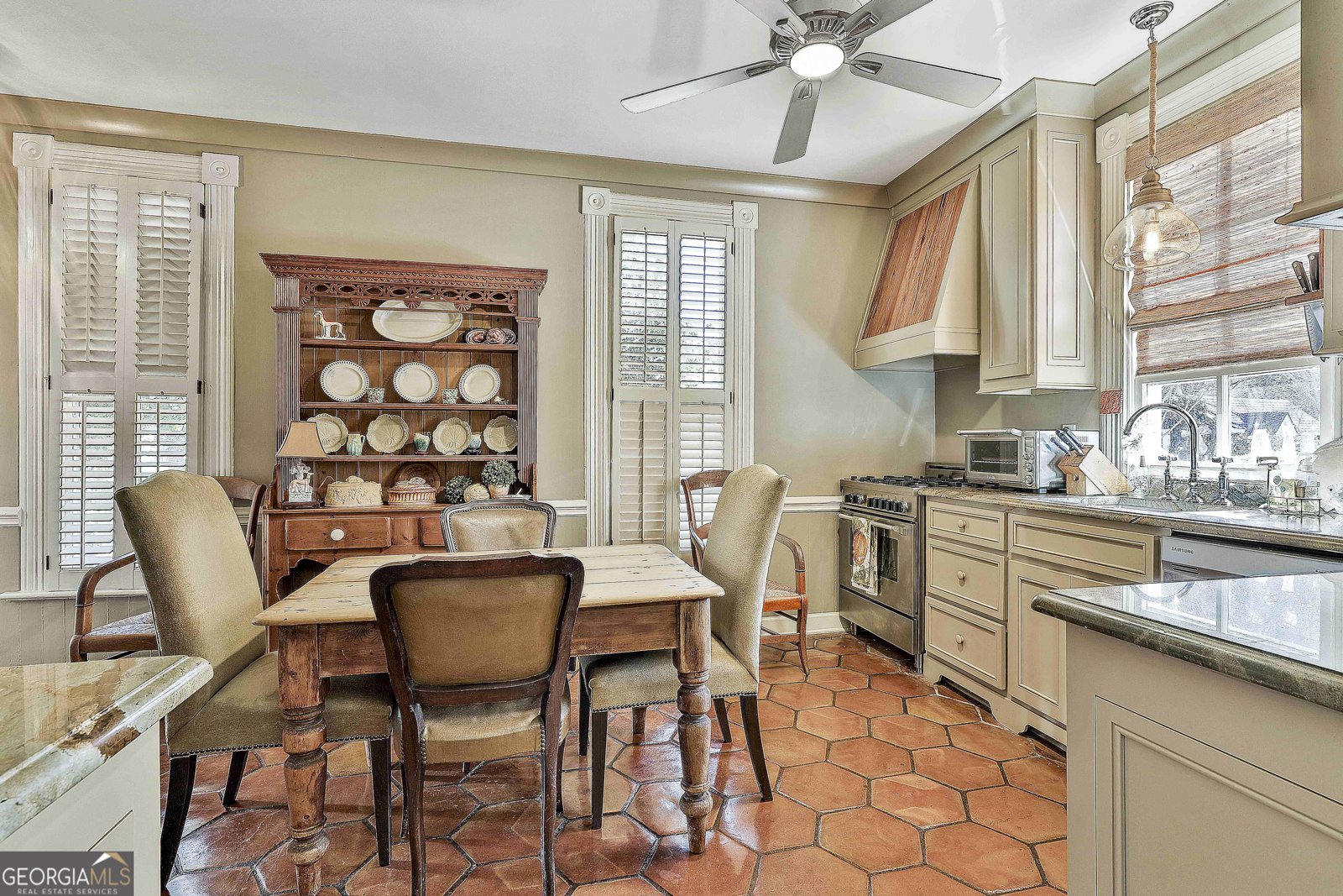 372 E College St Griffin - Photo 22