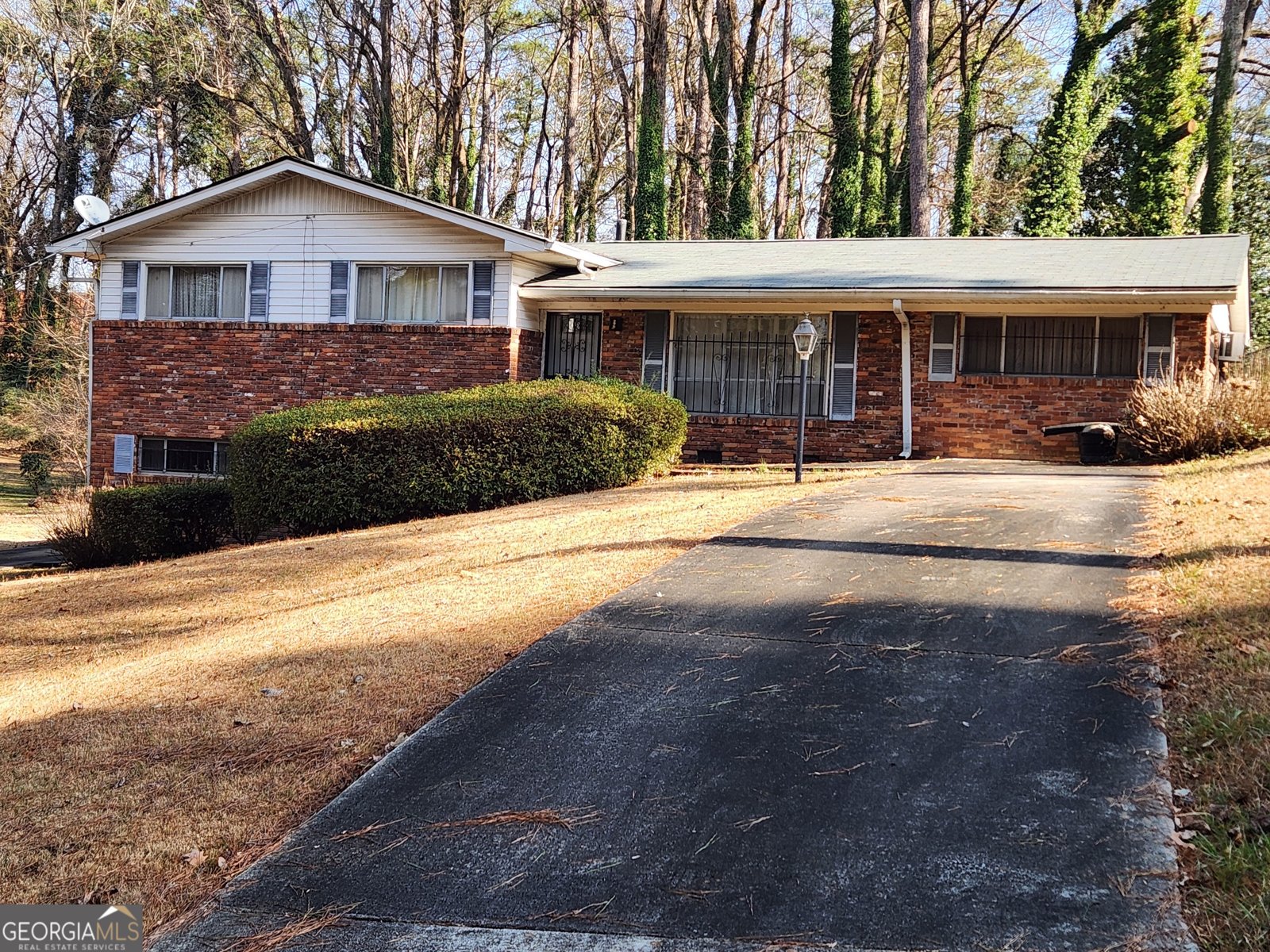 2366 Country Club Drive Atlanta - Photo 1
