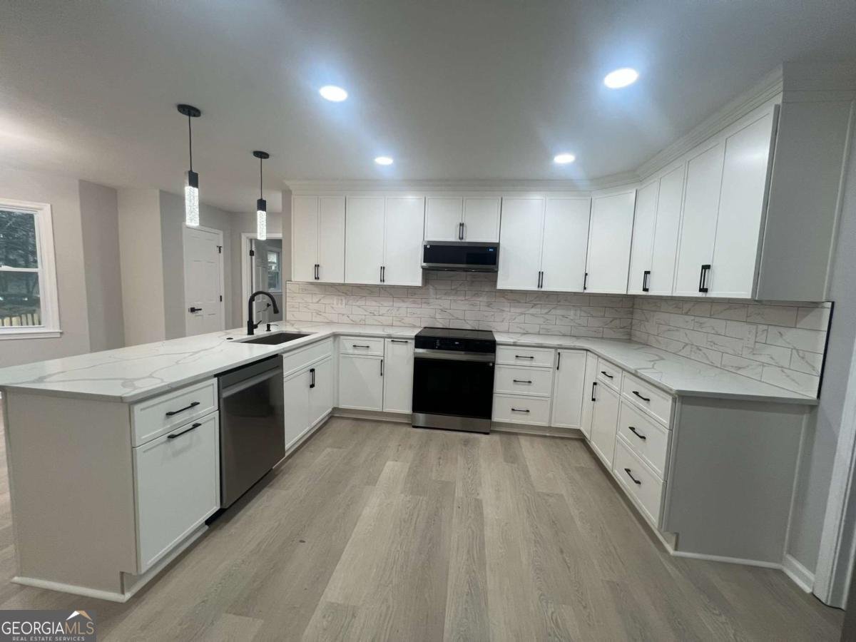 2388 Dakota Trail Lilburn - Photo 15