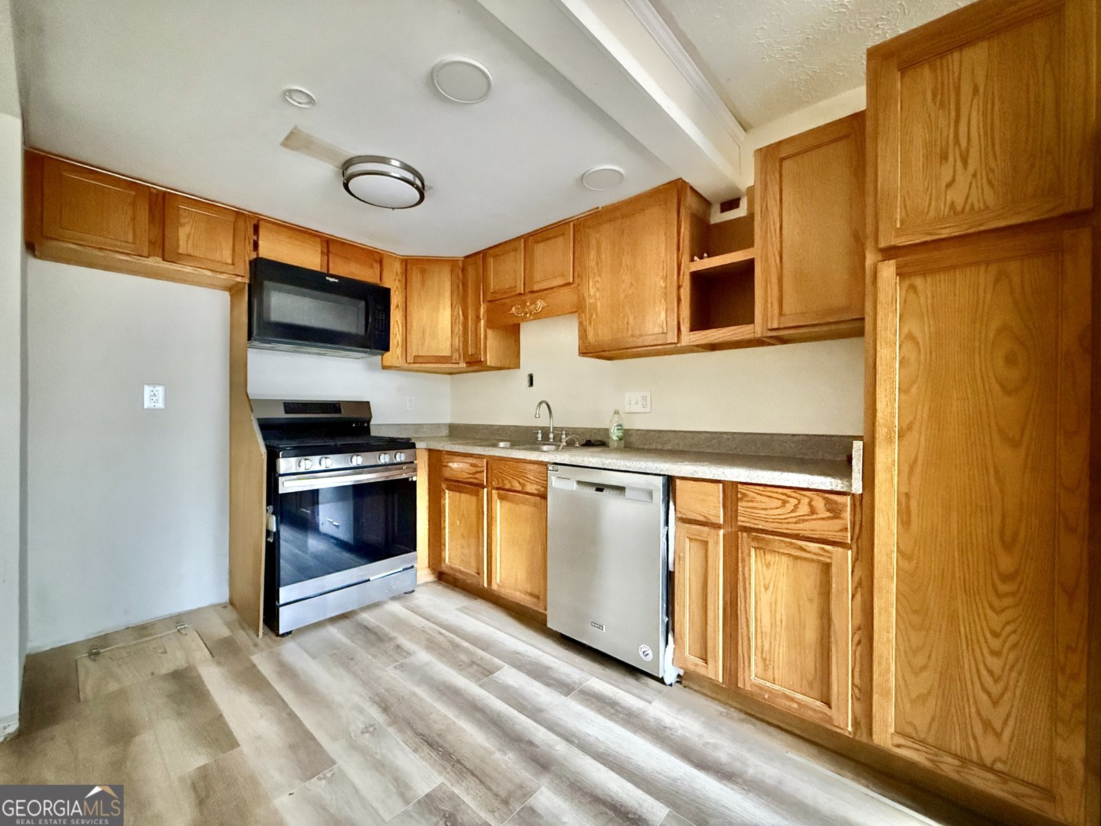 30 Country Place Court Alpharetta - Photo 8