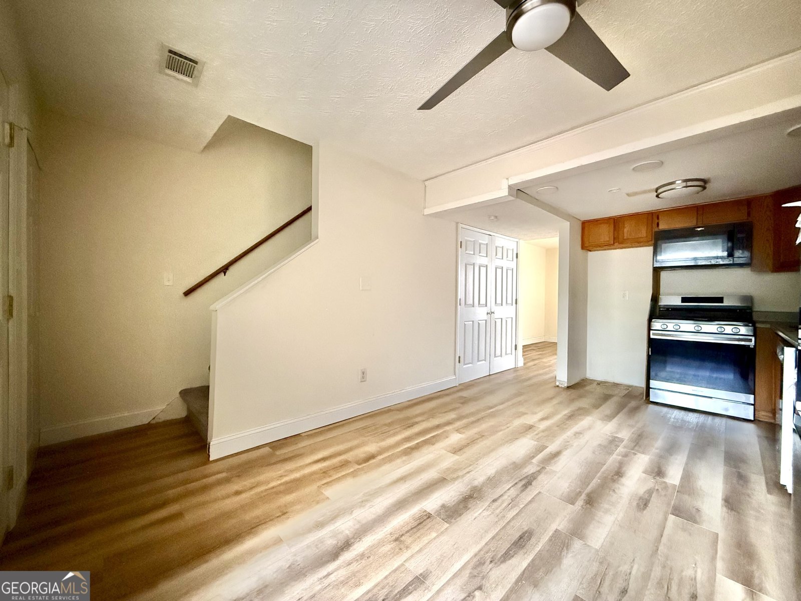 30 Country Place Court Alpharetta - Photo 9