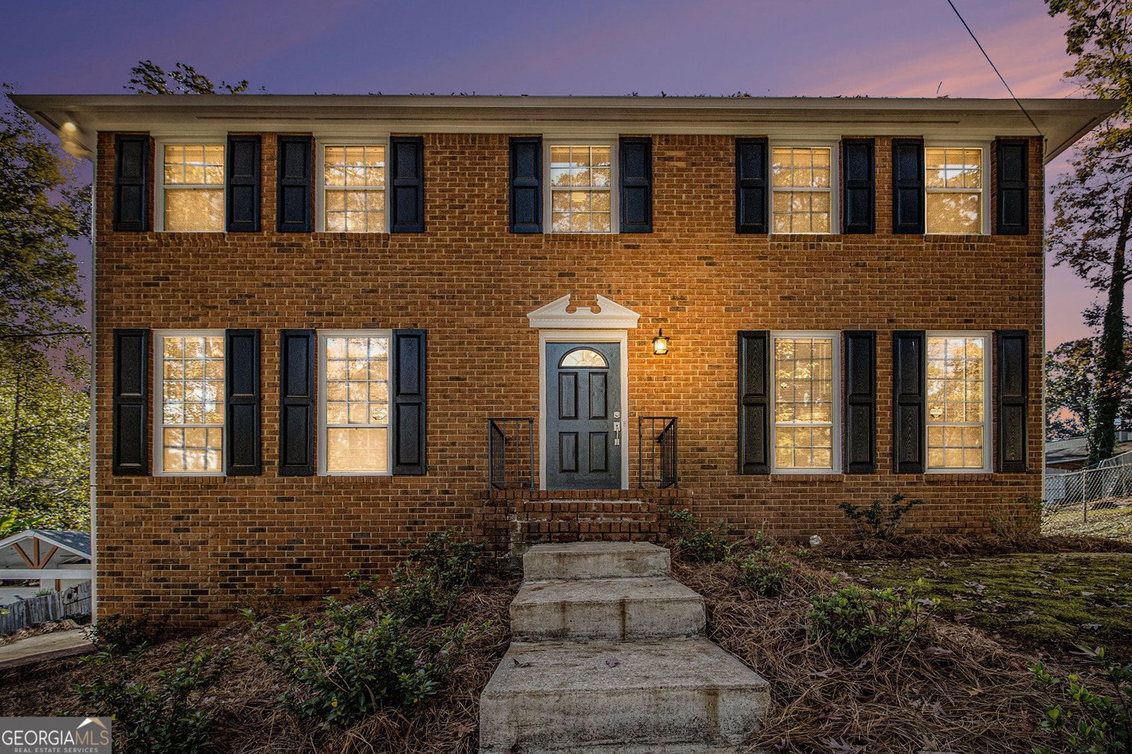 5148 Whited Way Lilburn - Photo 1