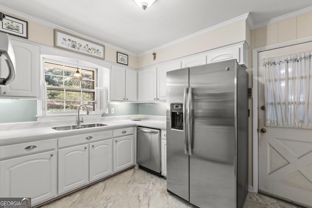 2042 Silvastone Drive Atlanta - Photo 13