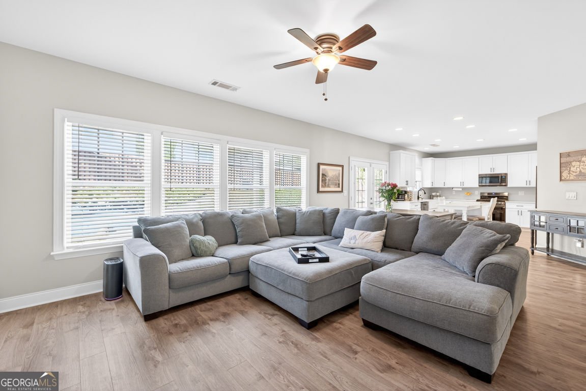 7899 Brass Lantern Drive Flowery Branch - Photo 11