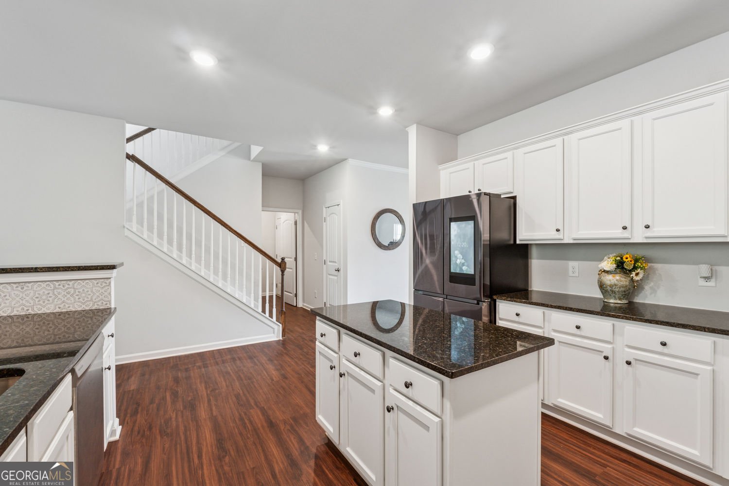 520 Edgemore Road Canton - Photo 6